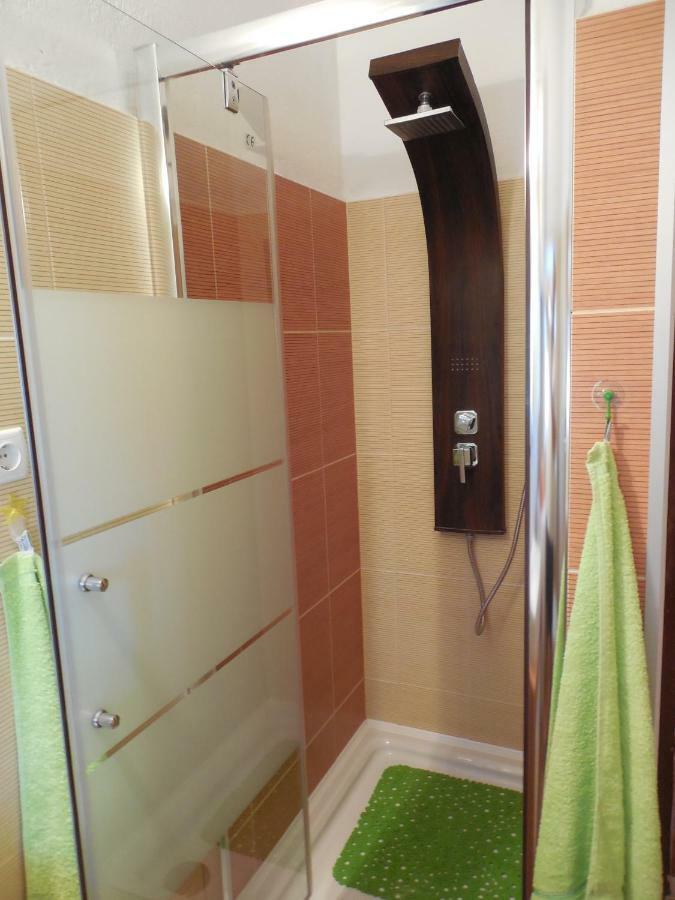 Orange Bamboo Suite Split Habitación foto